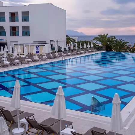 Infinity By Yelken 5* Kuşadası