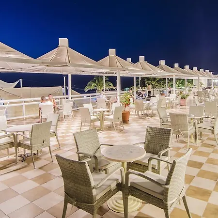Infinity By Yelken Hotel Kusadasi